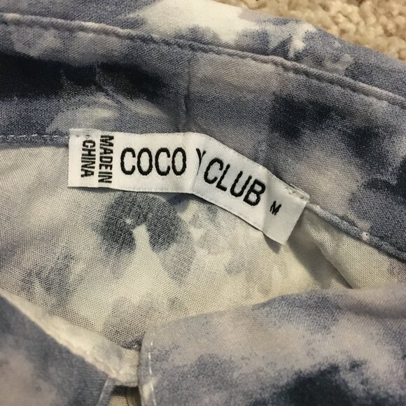 Coco Y Club White and Blue Floral Tie Dye Print Rayon Button Down Shirt - Picture 9 of 15